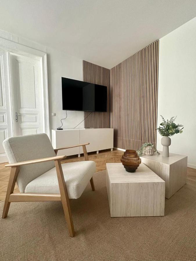 Designer Apartment Near Main Station ウィーン エクステリア 写真