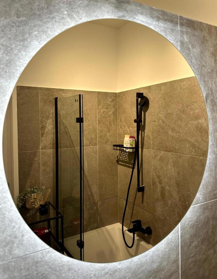 Designer Apartment Near Main Station ウィーン エクステリア 写真