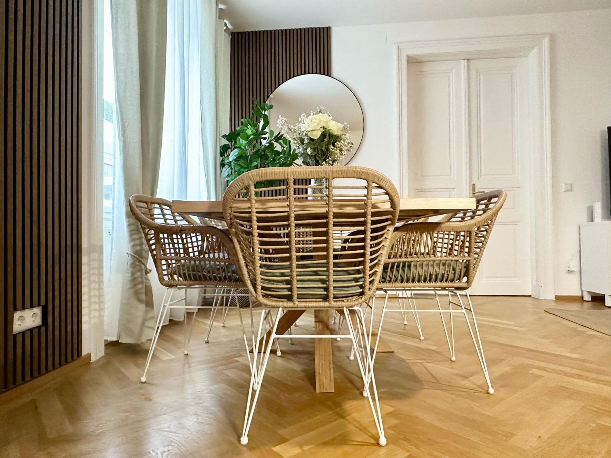 Designer Apartment Near Main Station ウィーン エクステリア 写真